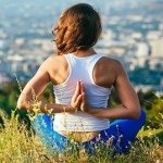 10حرکت اصلاحی یوگا برای کاهش کمر درد¬ همراه با آموزش و تصویر