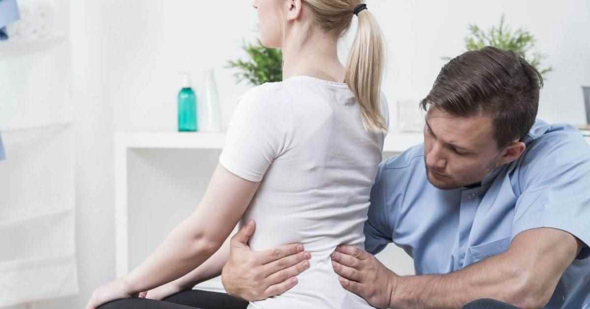 حرکات اصلاحی لوردوز برای تغییر انحنای بیش از حد ستون فقرات