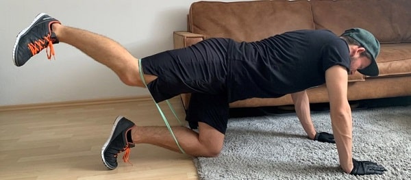 حرکت کیک دانکی