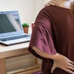 درمان گرفتگی عضلات کمر، پا و گردن با فیزیوتراپی ورزش