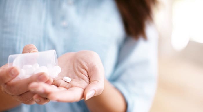 چه افرادی نمی‌توانند ناپروکسن مصرف کنند؟